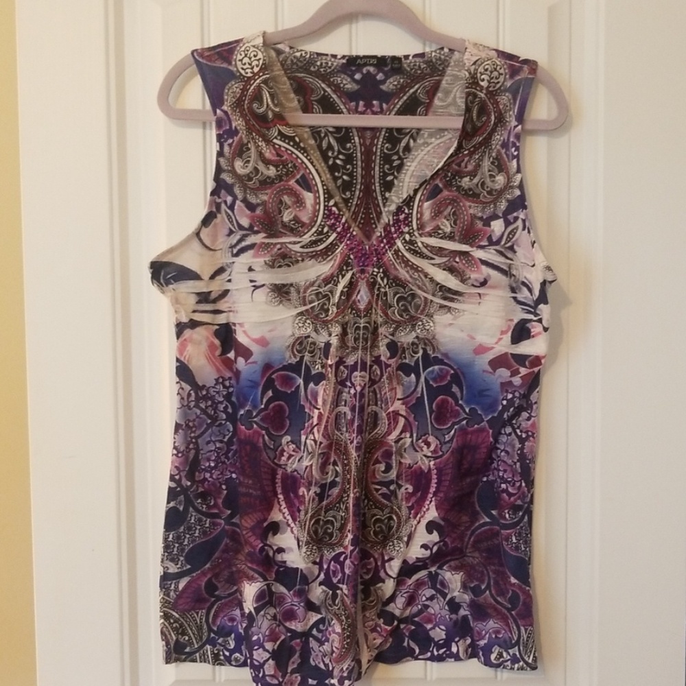 Sleeveless Dress Shirt